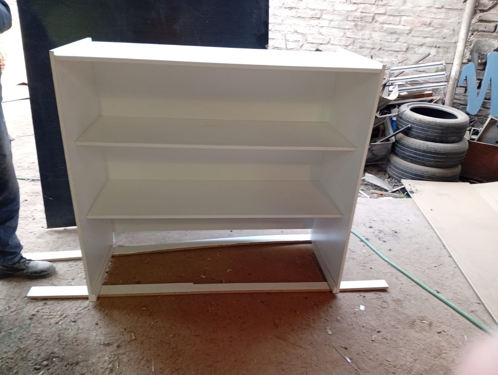 Mostrador Ciego Estantes Internos Blanco